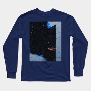 A HELPING HAND Long Sleeve T-Shirt